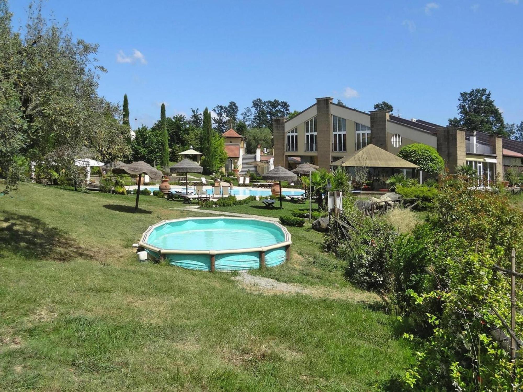 Apartment in Pinete Fuccchio near Lake Le Vedute Esterno foto